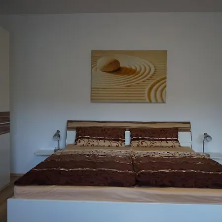 Ferienwohnung In דירה